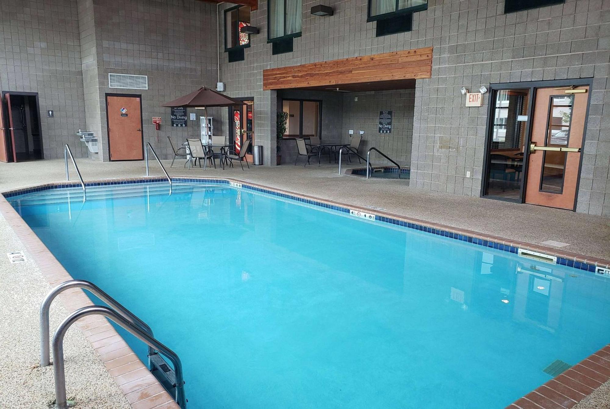 Wingate By Wyndham Coon Rapids Hotell Eksteriør bilde