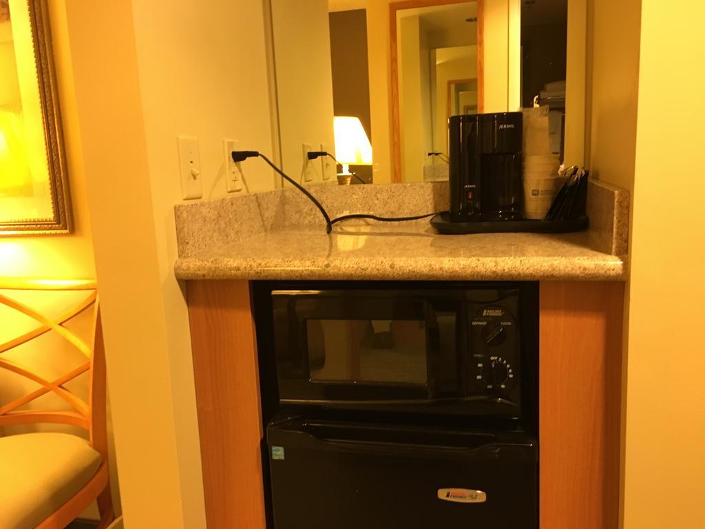 Wingate By Wyndham Coon Rapids Hotell Eksteriør bilde